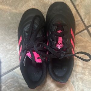 Toddler girls Size 11 Soccer Cleats